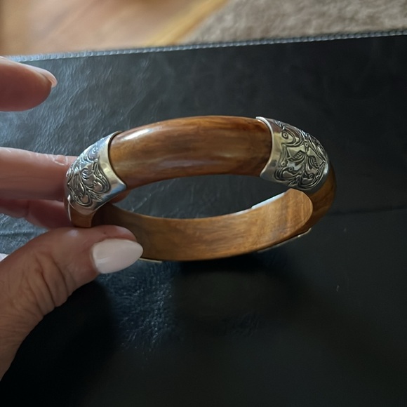 Silpada Wood and Sterling Silver Etched bangle - Picture 2 of 5
